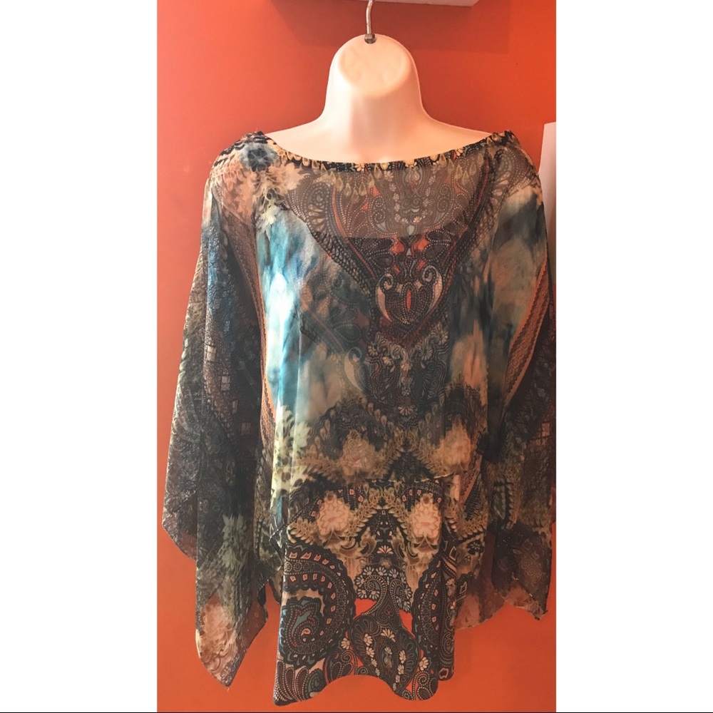 Woman’s Poncho Top